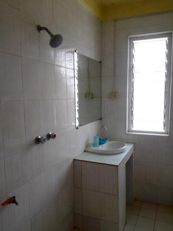 Bright Hotel Nyaung Shwe Extérieur photo