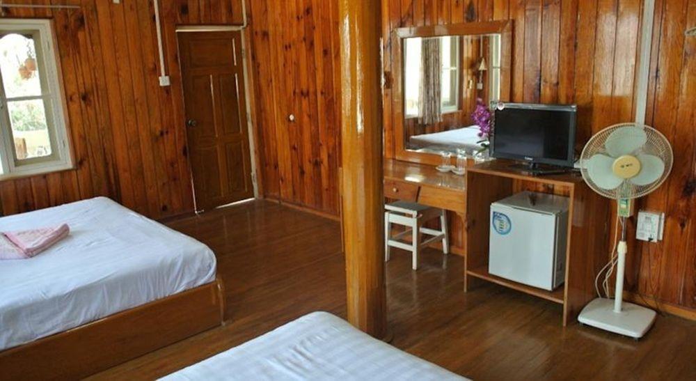 Bright Hotel Nyaung Shwe Extérieur photo