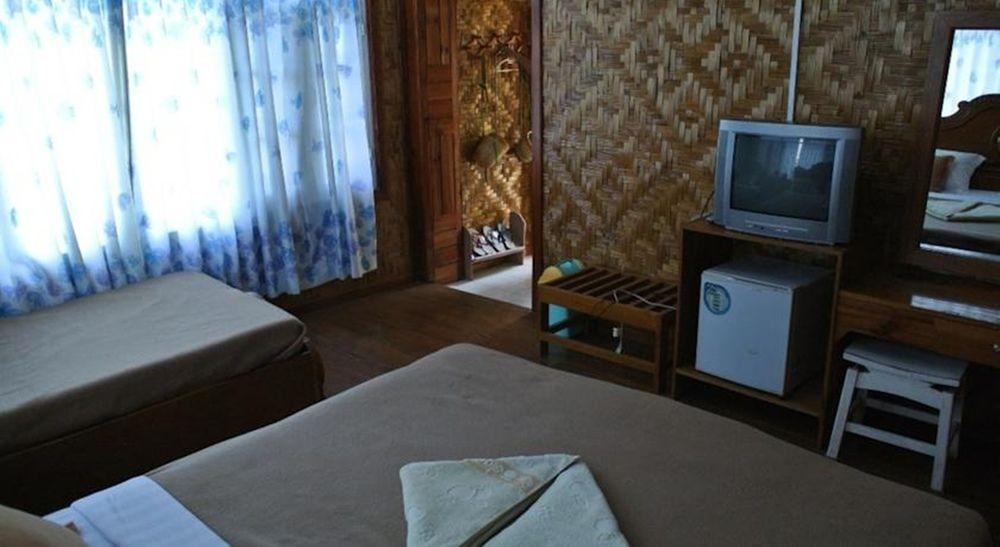 Bright Hotel Nyaung Shwe Extérieur photo