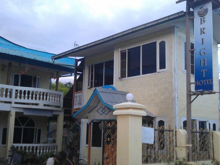 Bright Hotel Nyaung Shwe Extérieur photo