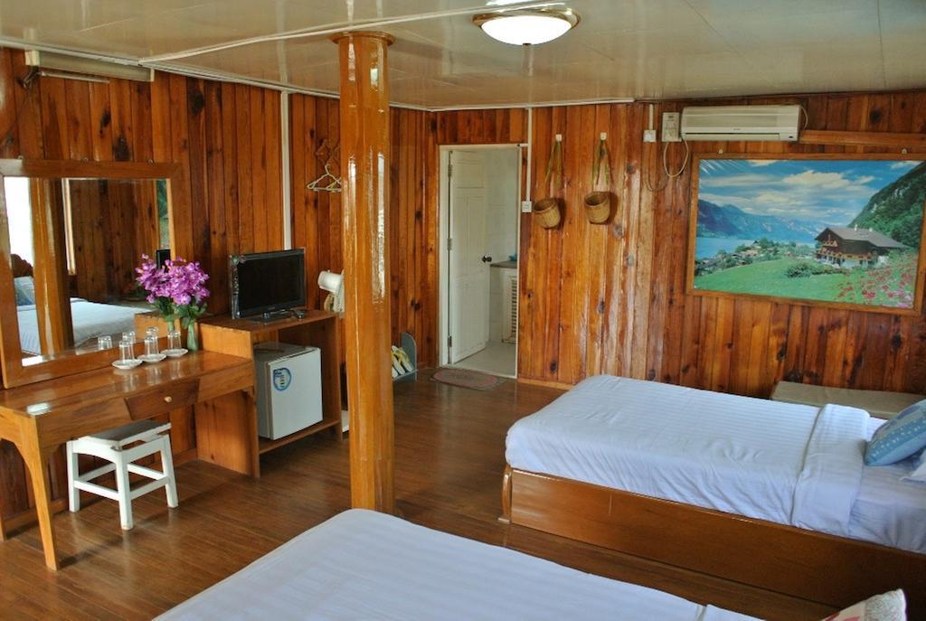 Bright Hotel Nyaung Shwe Extérieur photo