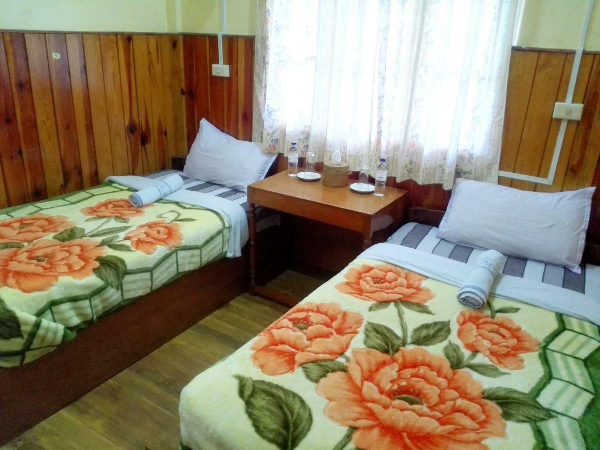 Bright Hotel Nyaung Shwe Extérieur photo
